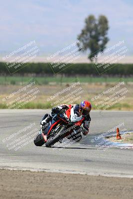 media/May-25-2025-Lets Ride (Sun) [[0ff033e448]]/B Group/1120am (Grapevine)/